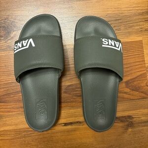 Brand new Vans slides